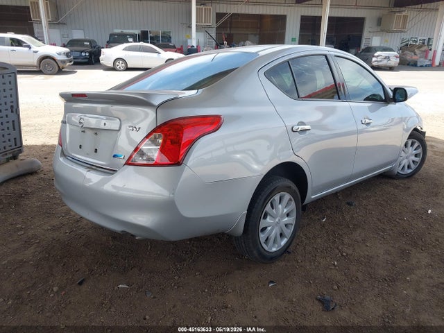 Nissan Versa 1.6 Sv 2014 3N1CN7AP6EK464786 Image 4