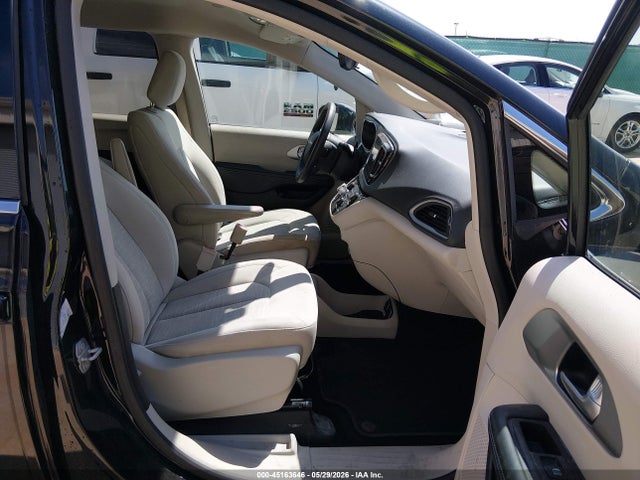 45163646 :رقم المزاد ، 2C4RC1H73JR163612 vin ، 2018 Chrysler Pacifica Hybrid Touring Plus مزاد بيع