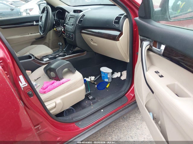 KIA SORENTO LX 2014 5XYKTCA69EG486281 Image 5