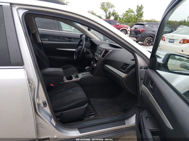 Продаж на аукціоні авто 2013 Subaru Outback 2.5i Premium, vin: 4S4BRCBC1D3205818, номер лоту: 45163668