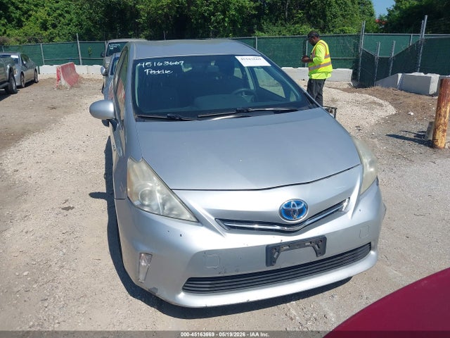 Продаж на аукціоні авто 2012 Toyota Prius V Two, vin: JTDZN3EU4C3103916, номер лоту: 45163669
