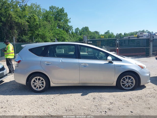 Продаж на аукціоні авто 2012 Toyota Prius V Two, vin: JTDZN3EU4C3103916, номер лоту: 45163669