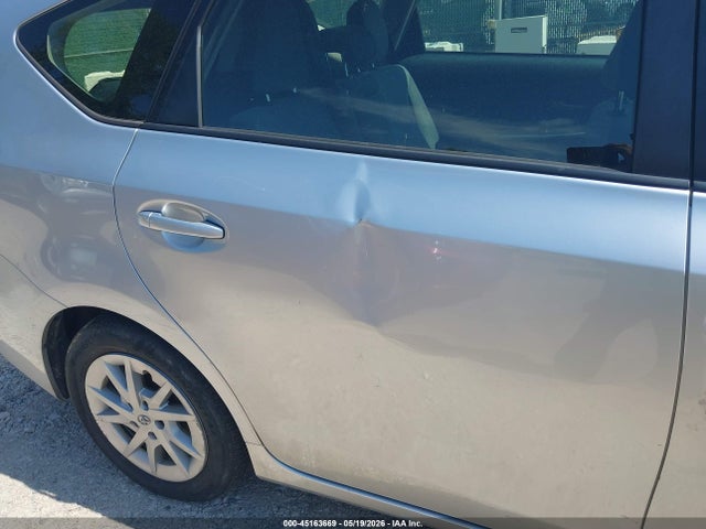 Продаж на аукціоні авто 2012 Toyota Prius V Two, vin: JTDZN3EU4C3103916, номер лоту: 45163669