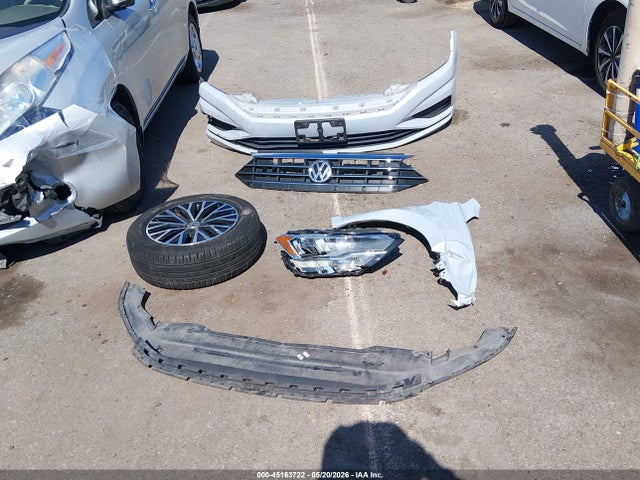 2019 Volkswagen Jetta 1.4t R-line/1.4t S/1.4t Se მანქანა იყიდება აუქციონზე, vin: 3VWC57BUXKM081349, აუქციონის ნომერი: 45163722