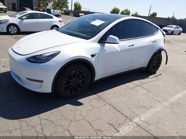 45163779 :رقم المزاد ، 5YJYGDEE6MF100265 vin ، 2021 Tesla Model Y Long Range Dual Motor All-wheel Drive مزاد بيع