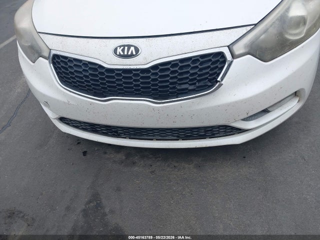 2015 Kia Forte Ex მანქანა იყიდება აუქციონზე, vin: KNAFX4A81F5263186, აუქციონის ნომერი: 45163789