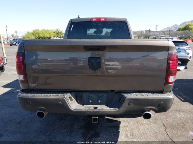 1C6RR6GT4MS534569 RAM 1500 Classic Warlock 4x2 6&#039;4 Box