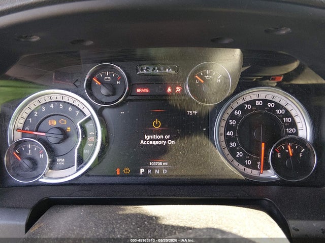 1C6RR6GT4MS534569 RAM 1500 Classic Warlock 4x2 6&#039;4 Box