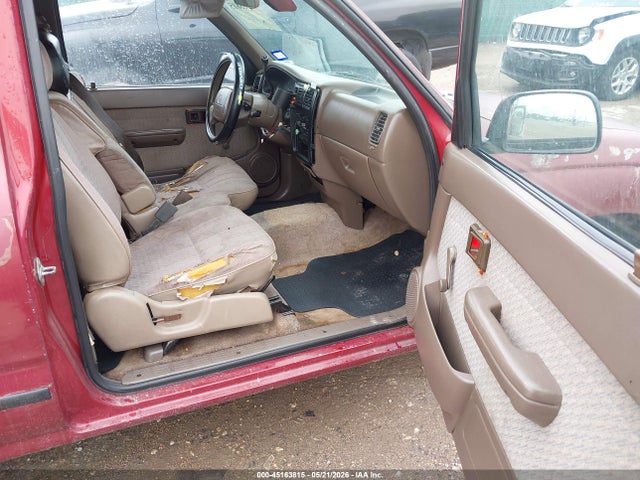 1996 Toyota Tacoma Xtracab მანქანა იყიდება აუქციონზე, vin: 4TAVL52N8TZ147200, აუქციონის ნომერი: 45163815