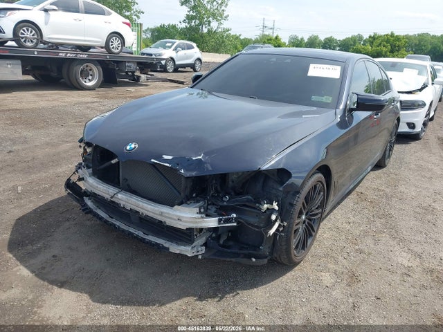45163839 :رقم المزاد ، WBAJA7C53JWC74793 vin ، 2018 Bmw 530i Xdrive مزاد بيع
