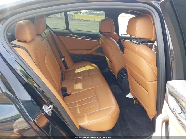 45163839 :رقم المزاد ، WBAJA7C53JWC74793 vin ، 2018 Bmw 530i Xdrive مزاد بيع