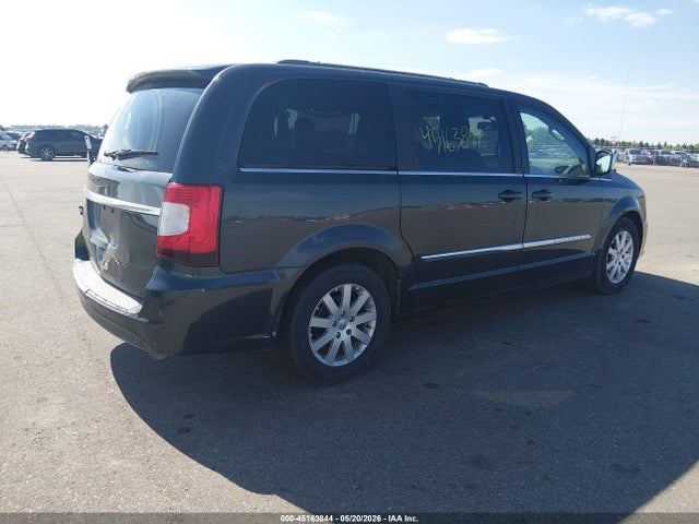 2011 Chrysler Town & Country Touring-l მანქანა იყიდება აუქციონზე, vin: 2A4RR8DGXBR761155, აუქციონის ნომერი: 45163844
