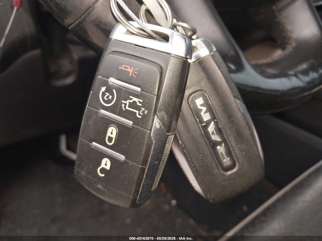 2019 Ram 1500 Laramie  4x2 5'7 Box მანქანა იყიდება აუქციონზე, vin: 1C6RREJT1KN768988, აუქციონის ნომერი: 45163870