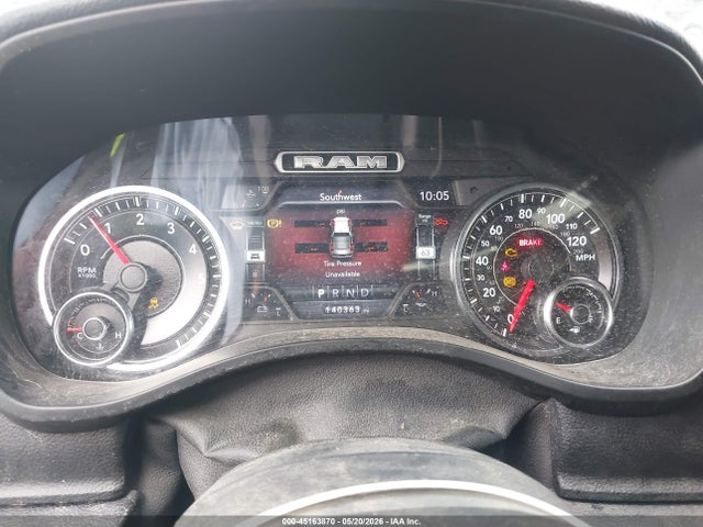 2019 Ram 1500 Laramie  4x2 5'7 Box მანქანა იყიდება აუქციონზე, vin: 1C6RREJT1KN768988, აუქციონის ნომერი: 45163870
