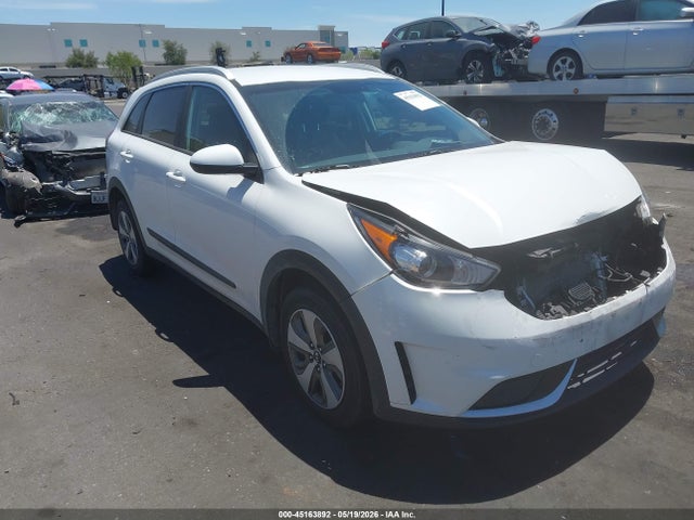 KIA NIRO LX 2019 KNDCB3LC0K5349065 Image 1