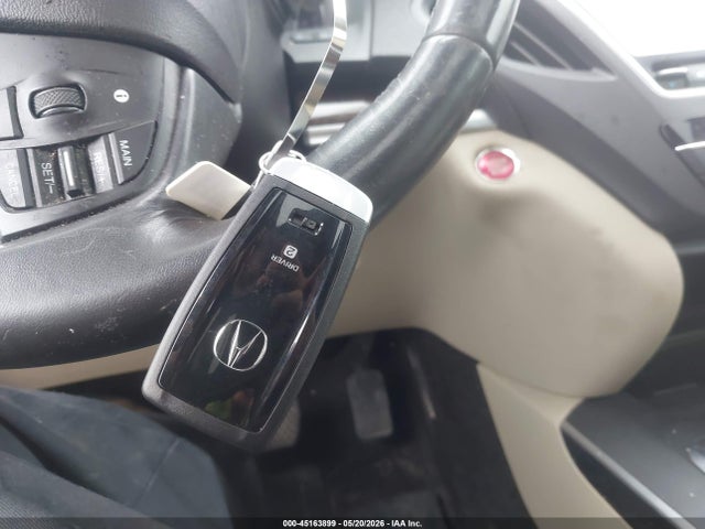 Продажа на аукционе авто 2017 Acura Mdx, vin: 5J8YD4H38HL003902, номер лота: 45163899