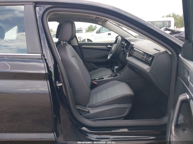 3VW7X7BU9SM042988 Volkswagen Jetta 1.5t Se