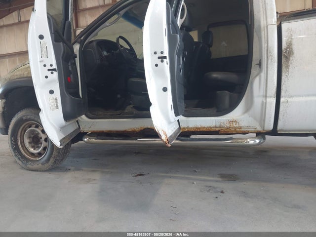 45163907 :رقم المزاد ، 3D7KS28D45G744084 vin ، 2005 Dodge Ram 2500 St مزاد بيع