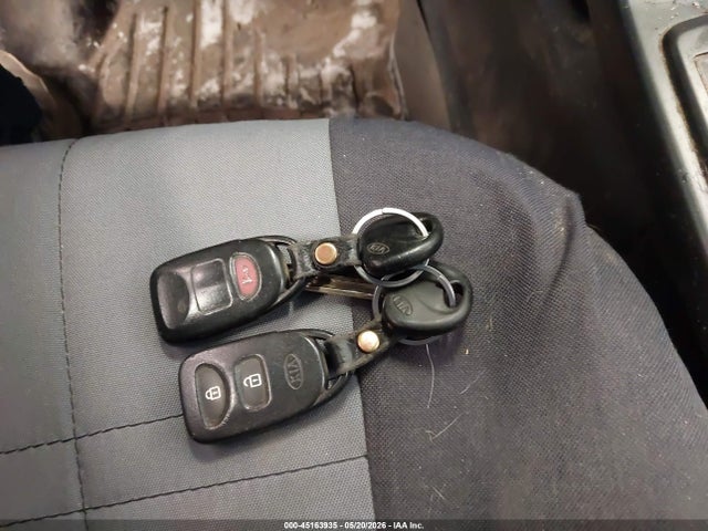 Продаж на аукціоні авто 2011 Kia Sorento Lx, vin: 5XYKTCA17BG179174, номер лоту: 45163935