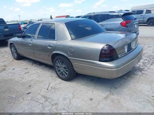 2004 Ford Crown Victoria Lx მანქანა იყიდება აუქციონზე, vin: 2FAFP74W64X124302, აუქციონის ნომერი: 45163938