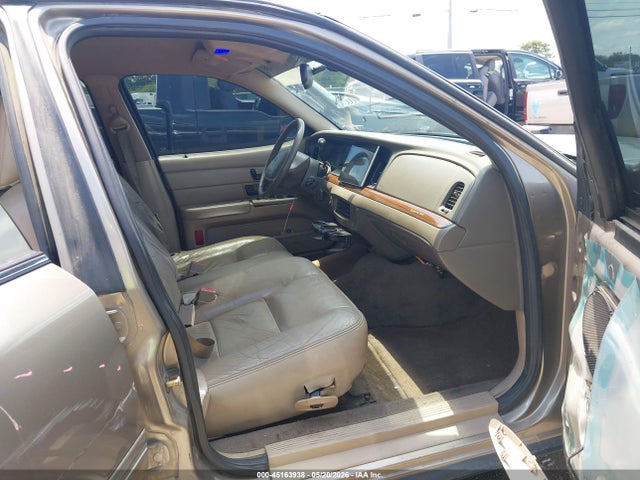 2004 Ford Crown Victoria Lx მანქანა იყიდება აუქციონზე, vin: 2FAFP74W64X124302, აუქციონის ნომერი: 45163938