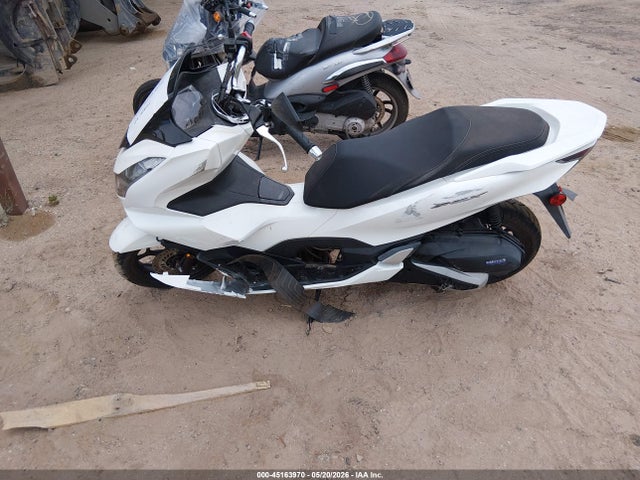 RLHKF4708NY100005 Honda WW150