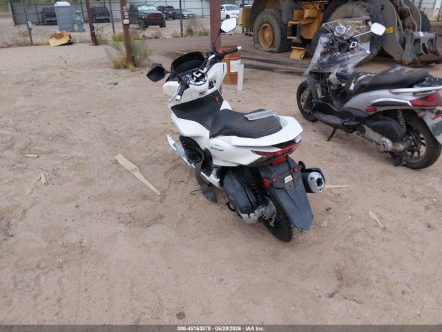 RLHKF4708NY100005 Honda WW150