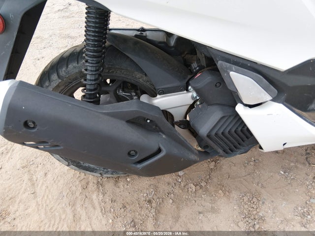 RLHKF4708NY100005 Honda WW150