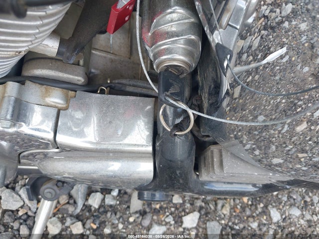 45164038 :رقم المزاد ، JH2PC21364M502172 vin ، 2004 Honda Vt600 Cd مزاد بيع