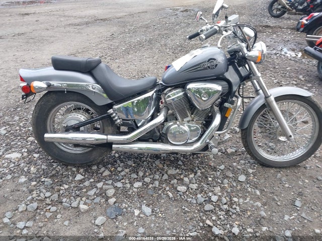45164038 :رقم المزاد ، JH2PC21364M502172 vin ، 2004 Honda Vt600 Cd مزاد بيع