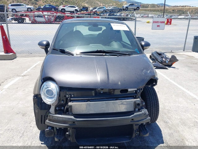 Fiat 500E BATTERY ELECTRIC 2019 3C3CFFGE3KT700430 Image 13