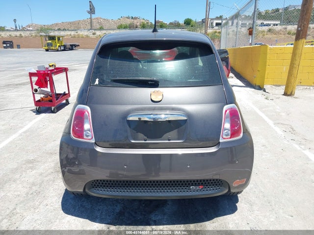 Fiat 500E BATTERY ELECTRIC 2019 3C3CFFGE3KT700430 Image 17
