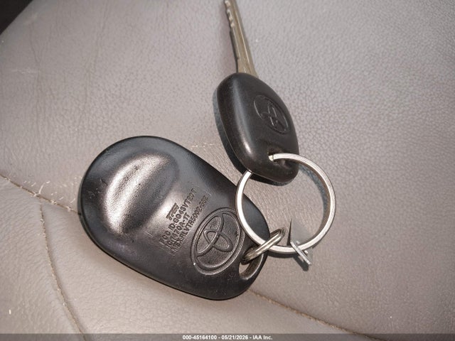 Продажа на аукционе авто 2010 Toyota Sienna Xle, vin: 5TDYK4CC4AS302593, номер лота: 45164100