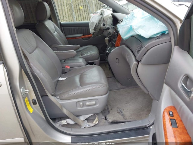 Продажа на аукционе авто 2010 Toyota Sienna Xle, vin: 5TDYK4CC4AS302593, номер лота: 45164100