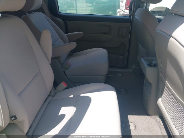 KIA Sedona L 2018 KNDMA5C10J6400316 Image 8