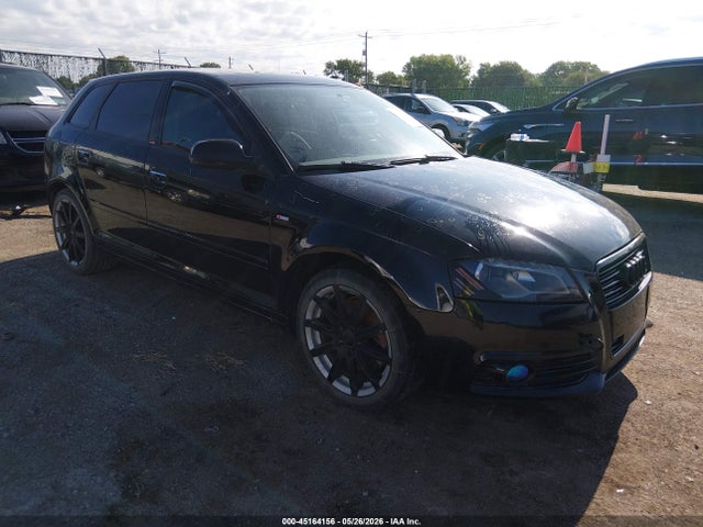45164156 :رقم المزاد ، WAUKEAFM8BA009601 vin ، 2011 Audi A3 2.0t Premium مزاد بيع