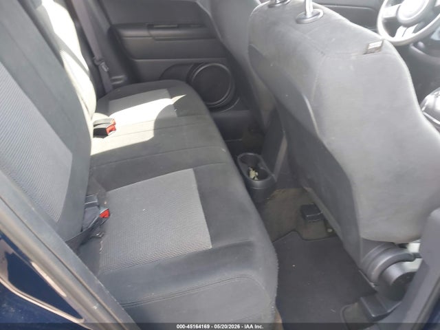 45164169 :رقم المزاد ، 1C4NJRBB9HD105632 vin ، 2017 Jeep Patriot Sport 4x4 مزاد بيع