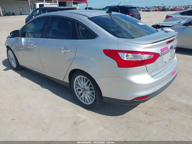 Ford Focus Titanium 2014 1FADP3J20EL310272 Image 3