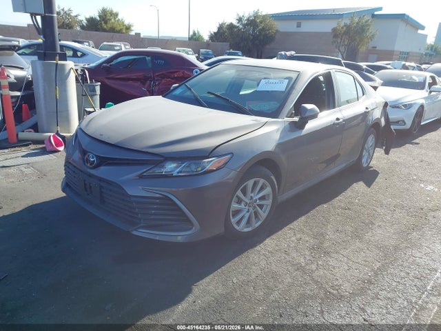 4T1C11AK7RU842786 Toyota CAMRY LE