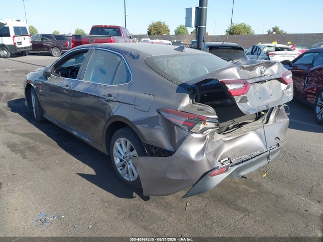 4T1C11AK7RU842786 Toyota CAMRY LE