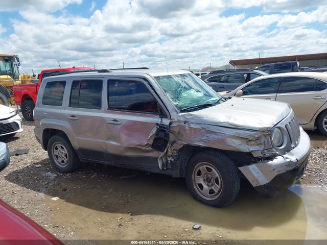 45164311 :رقم المزاد ، 1C4NJPBBXFD280974 vin ، 2015 Jeep Patriot Sport مزاد بيع