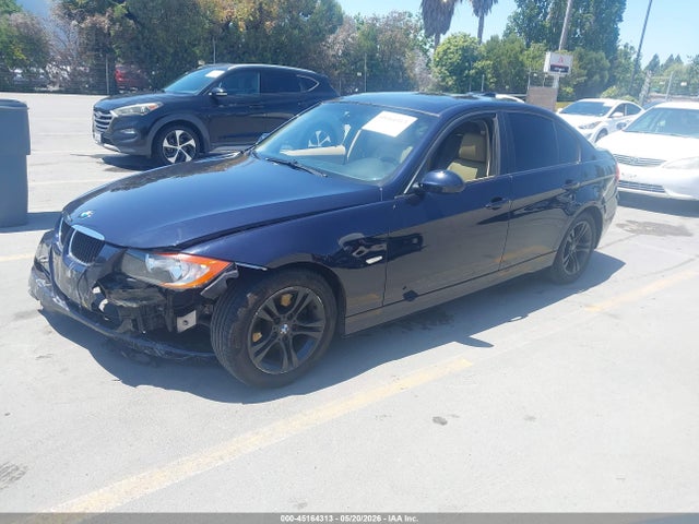 45164313 :رقم المزاد ، WBAVC535X8FZ85432 vin ، 2008 Bmw 328i مزاد بيع