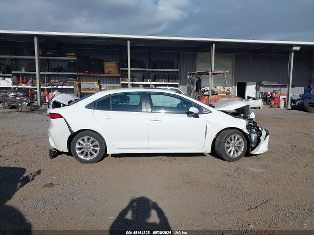 Продажа на аукционе авто 2020 Toyota Corolla Le, vin: JTDHPRAE4LJ086425, номер лота: 45164325