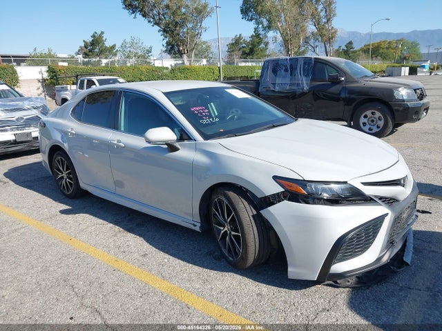 Toyota CAMRY SE 2022 4T1G11AKXNU072899 Image 1
