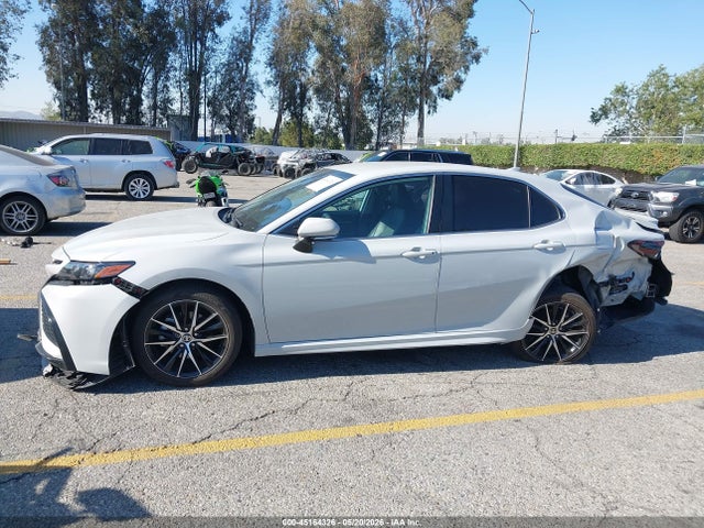 Toyota CAMRY SE 2022 4T1G11AKXNU072899 Image 14