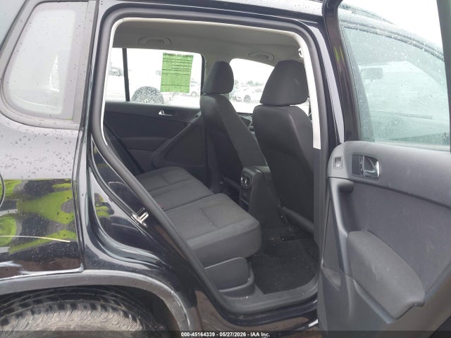 WVGAV7AXXHK048949 Volkswagen Tiguan 2.0t/2.0t S