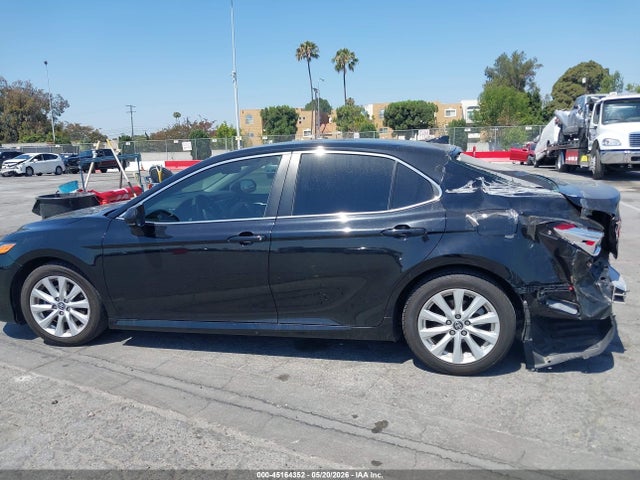 Auction sale of the 2019 Toyota Camry Le, vin: 4T1B11HK2KU265284, lot number: 45164352