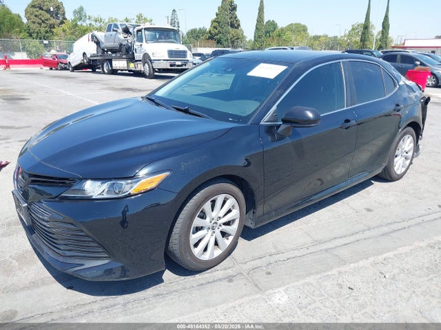Toyota CAMRY LE 2019 4T1B11HK2KU265284 Image 2
