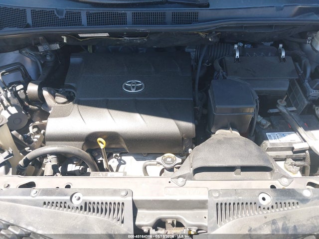 Aukcja sprzedaży 2011 Toyota Sienna Se, vin: 5TDXK3DC4BS072074, numer aukcji: 45164386