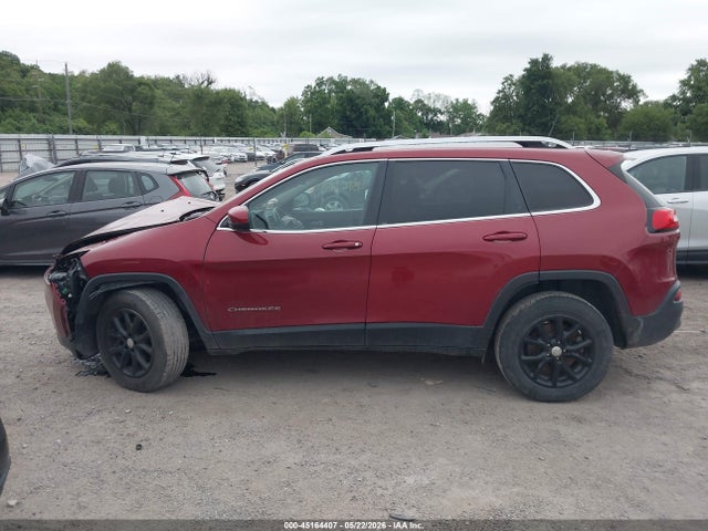 1C4PJMCB5HW660074 Jeep Cherokee Latitude 4x4